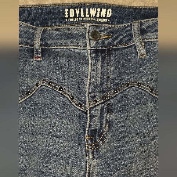 Idyllwind Blue Flare Jeans - Picture 2 of 7
